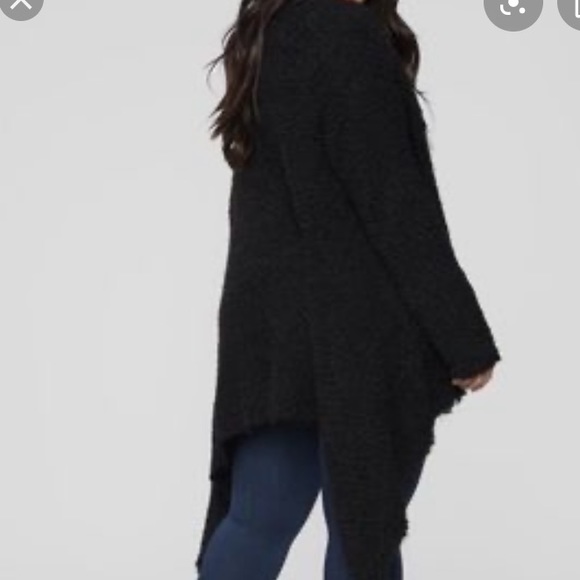 ❤️SOLD❤️Super Soft Black Fuzzy Cardigan - Picture 3 of 7